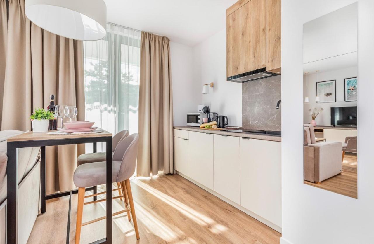 Jantaris B1 - Apartament 20M Od Plazy ミエルノ エクステリア 写真
