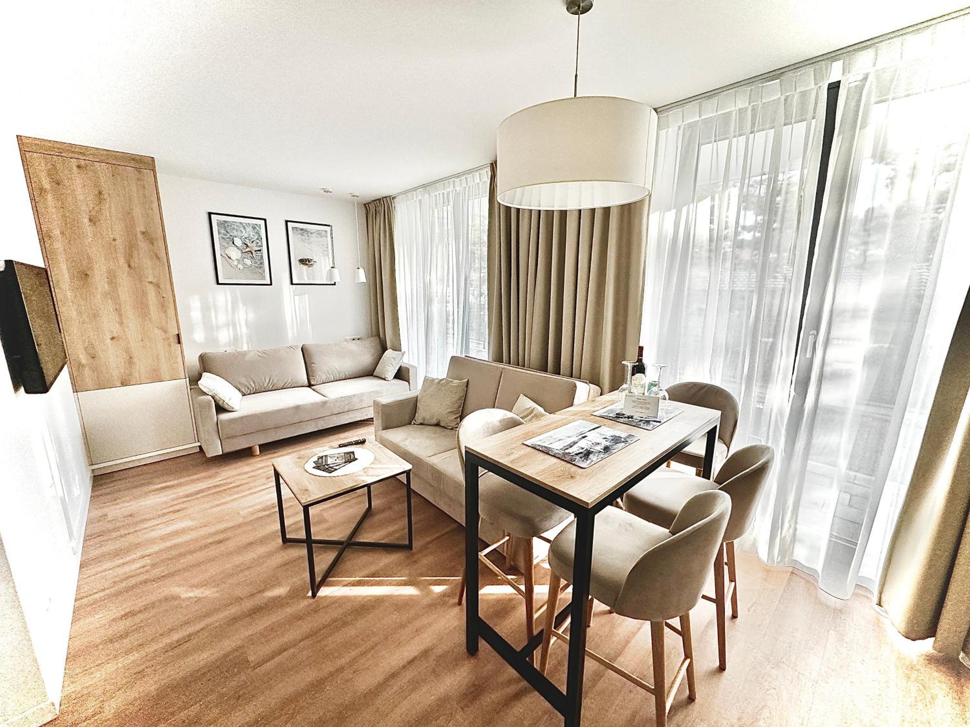 Jantaris B1 - Apartament 20M Od Plazy ミエルノ エクステリア 写真